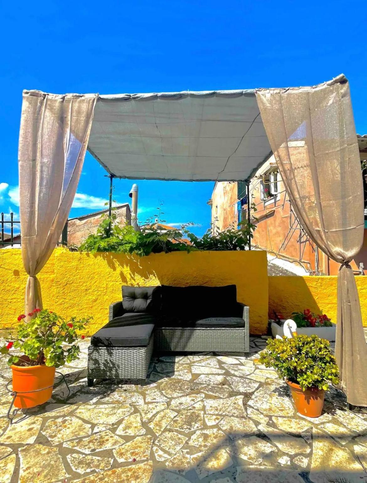 Makis Sea-View Apartment-Corfu Port Mantouki Luaran gambar